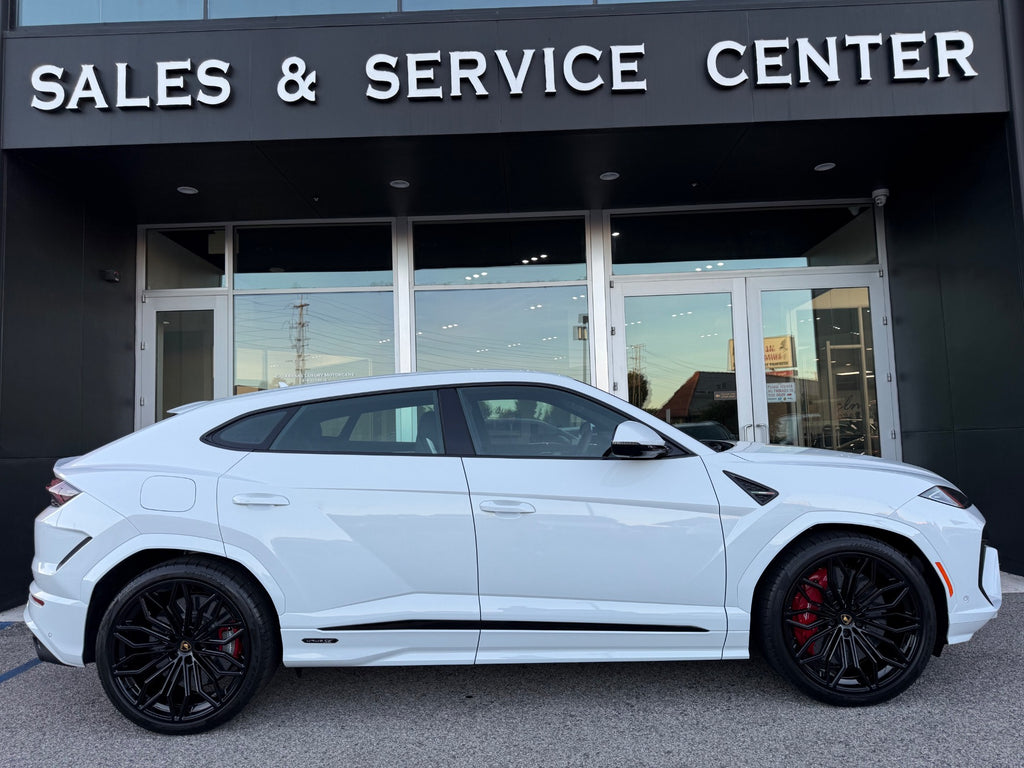 Used 2025 Lamborghini Urus SE