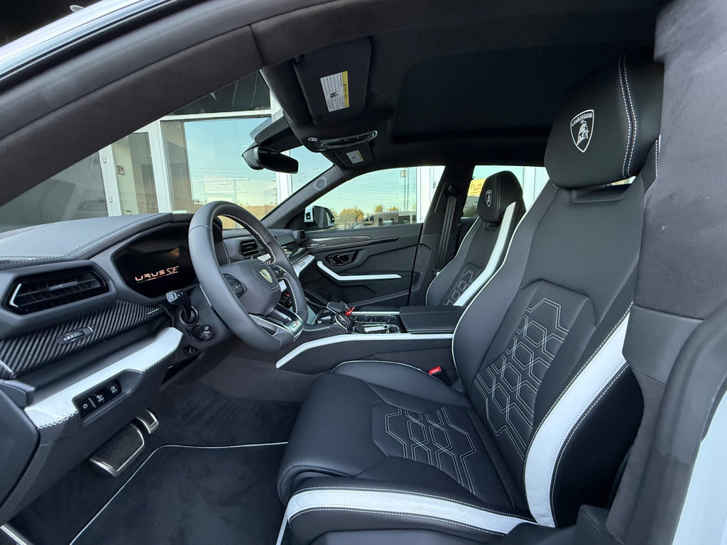 Used 2025 Lamborghini Urus SE