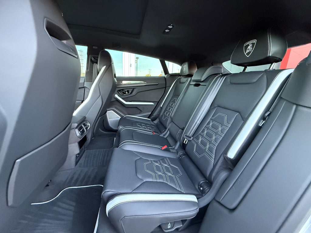 Used 2025 Lamborghini Urus SE