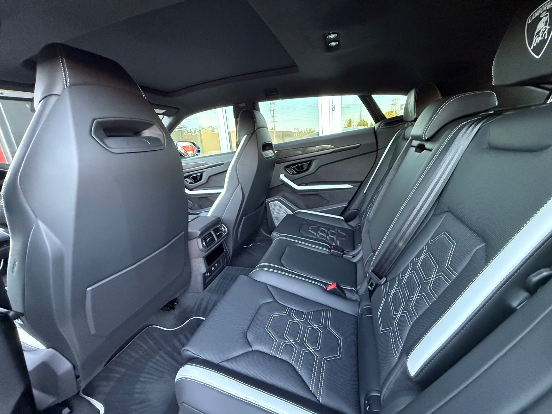 Used 2025 Lamborghini Urus SE