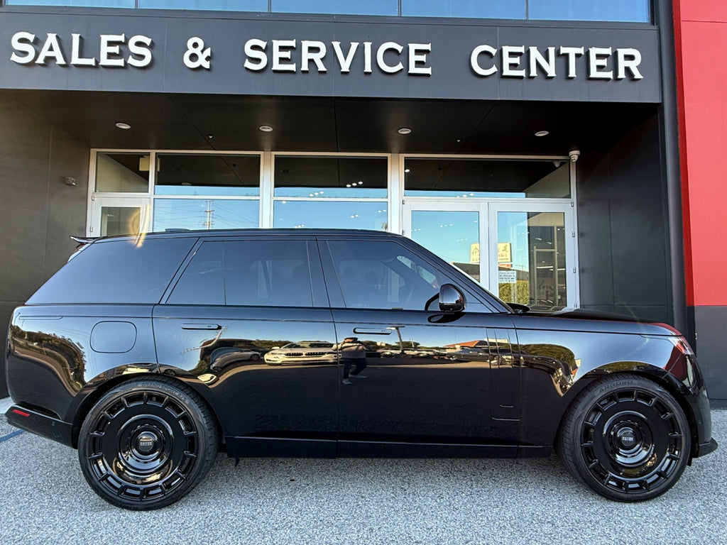 Used 2025 Land Rover Range Rover P530 SE