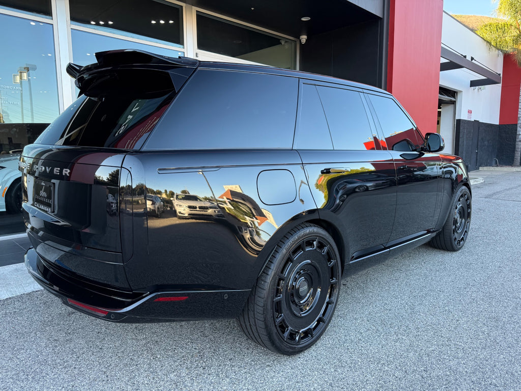 Used 2025 Land Rover Range Rover P530 SE