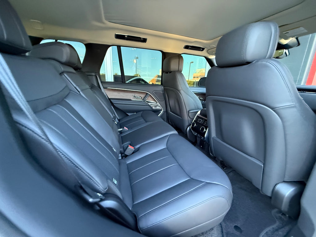 Used 2025 Land Rover Range Rover P530 SE